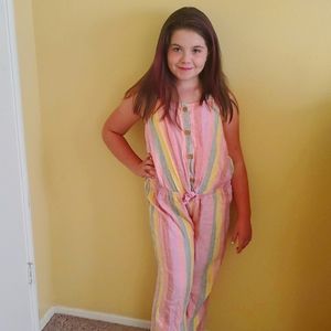 She'd rather wear jeans and a tee shirt